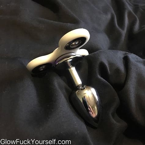 fidget spinner butt plug